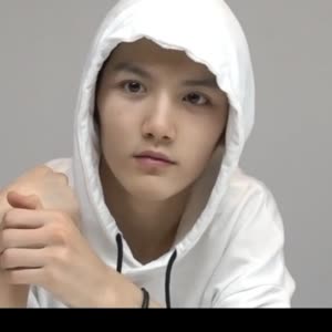 《灵超》视频圈子-《灵超》演员及剧情热门动态-爱奇艺泡泡